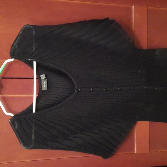 Sweater - Picture 3 of 4